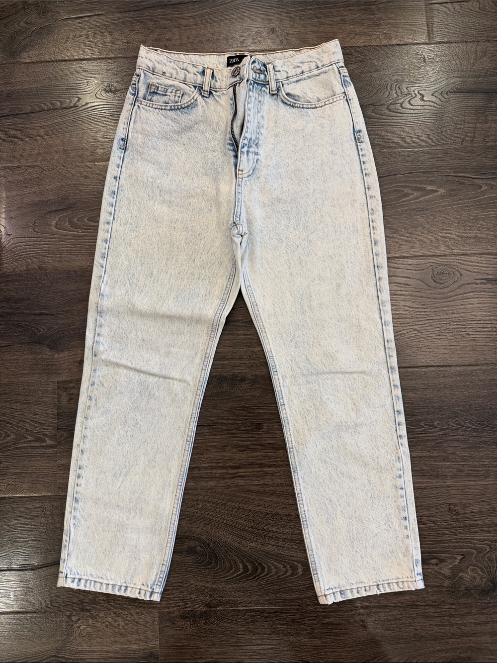Zara Pale Blue Relaxed Mom Jeans